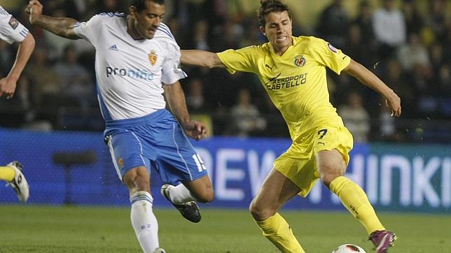 La UEFA multa al Villarreal, a Nilmar y Cazorla pero podrán jugar ante el Oporto La UEFA multa al Villarreal, a Nilmar y Cazorla pero podrán jugar ante el Oporto