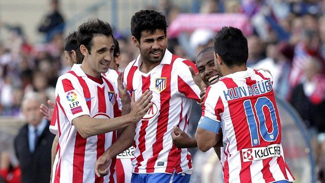 Tarde de regalos entre Atlético y Levante Tarde de regalos entre Atlético y Levante