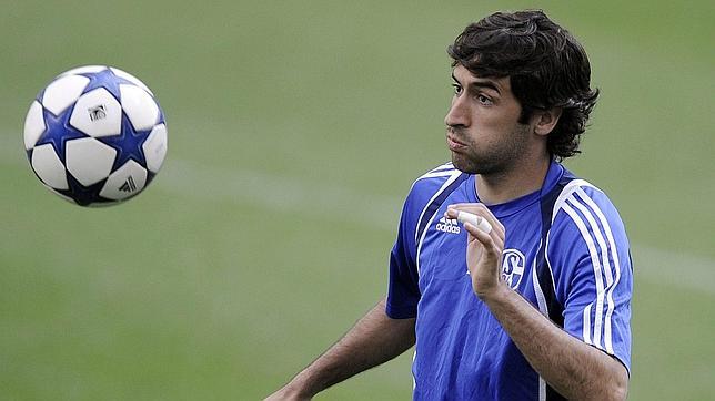 La última aventura de Raúl en la Champions La última aventura de Raúl en la Champions