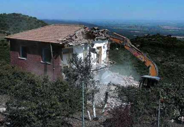 COMO PROMET�AMOS AYER...