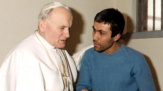 Juan Pablo II, m�stico y pastor antes que pol�tico