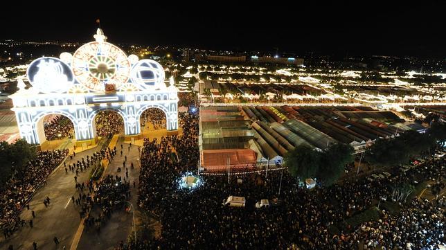 El �Alumbrao� deja paso a seis d�as de luces y alegr�a 