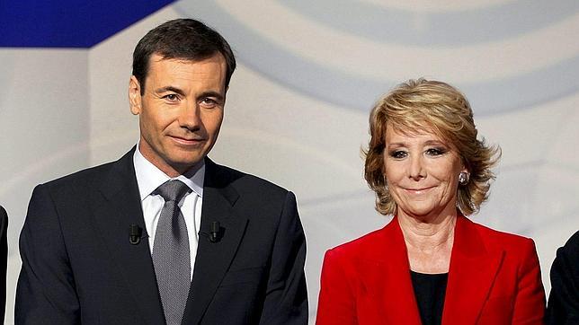 Aguirre presume de gesti�n ante la �pinza� G�mez-Gordo