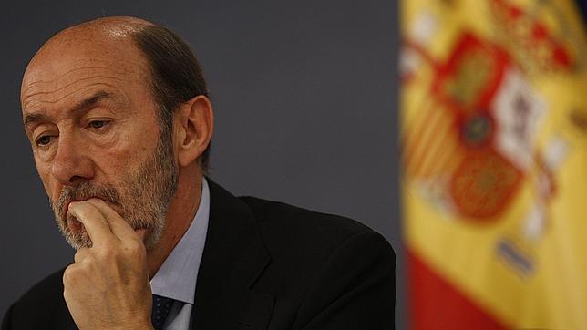 Rubalcaba: �Los jueces anulan escuchas todos los d�as�