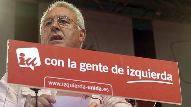 «El FMI es un arma de violación masiva de países y derechos», afirma Cayo Lara «El FMI es un arma de violación masiva de países y derechos», afirma Cayo Lara