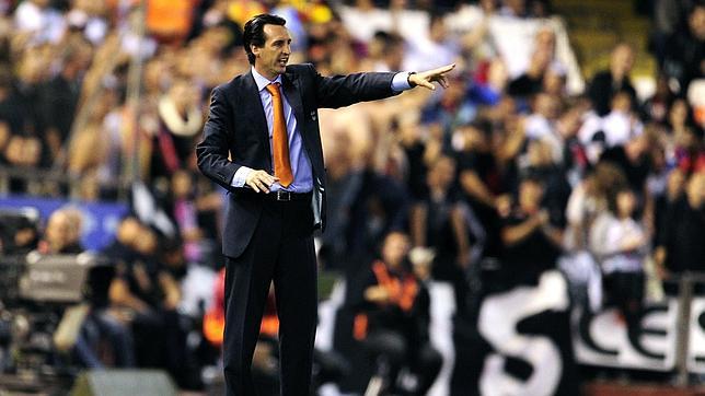 Emery: «A lo mejor quiero seguir y a lo mejor no» Emery: «A lo mejor quiero seguir y a lo mejor no»