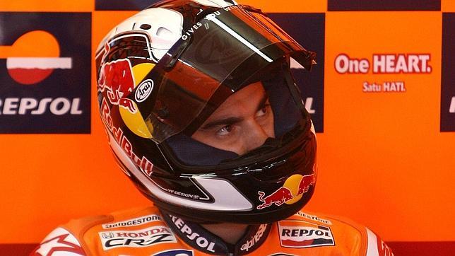 Pedrosa pasa por el quirófano y sigue siendo duda para Montmeló Pedrosa pasa por el quirófano y sigue siendo duda para Montmeló