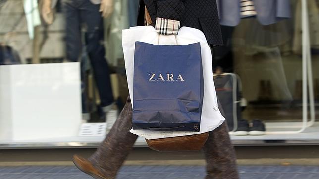 París deniega a Zara la apertura de una tercera tienda en los Campos Elíseos París deniega a Zara la apertura de una tercera tienda en los Campos Elíseos