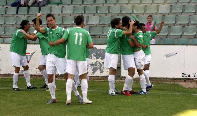 El Toledo gana al N�xara por 4-0 y el Albacete B cae en Aranda de Duero