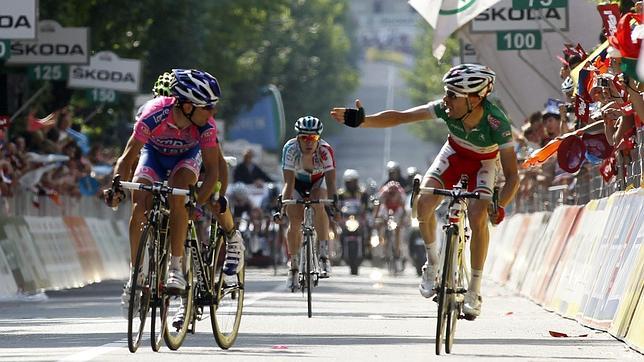 Visconti pierde por una mano de m�s