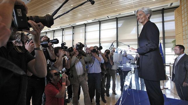 Christine Lagarde anuncia su candidatura para dirigir el FMI Christine Lagarde anuncia su candidatura para dirigir el FMI