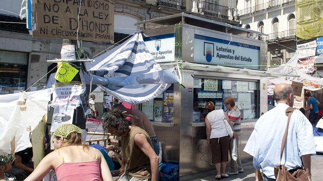 Los �indignados� loteros de la Puerta del Sol