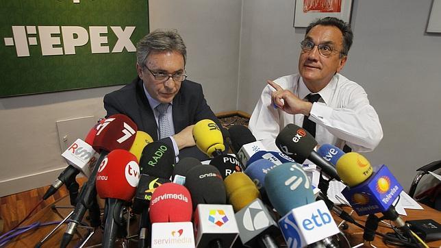 Los exportadores exigen a Zapatero que act�e en la �crisis de los pepinos� para evitar miles de despidos