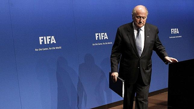 La Federaci�n Inglesa pide a la FIFA que posponga la elecci�n presidencial