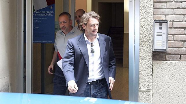 Roma, Fiorentina y Génova, en el punto de mira por la trama de apuestas ilegales Roma, Fiorentina y Génova, en el punto de mira por la trama de apuestas ilegales