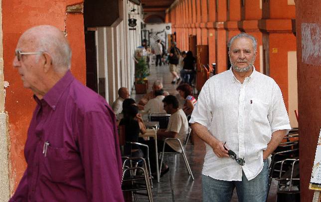 Julio Anguita: �Se ha hecho cordobesismo de estand de feria�