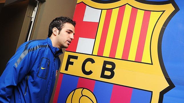 Cesc podría tener el visto bueno de Wenger para fichar por el Barcelona Cesc podría tener el visto bueno de Wenger para fichar por el Barcelona