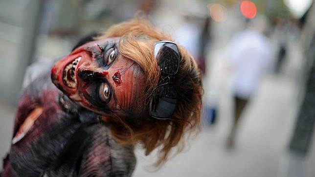 Los zombies de «The walking dead» acechan de nuevo Los zombies de «The walking dead» acechan de nuevo