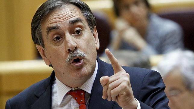 Las seis claves del decreto para la reforma de la negociaci�n colectiva