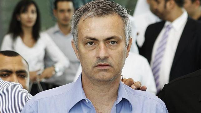 La UEFA cita a Mourinho