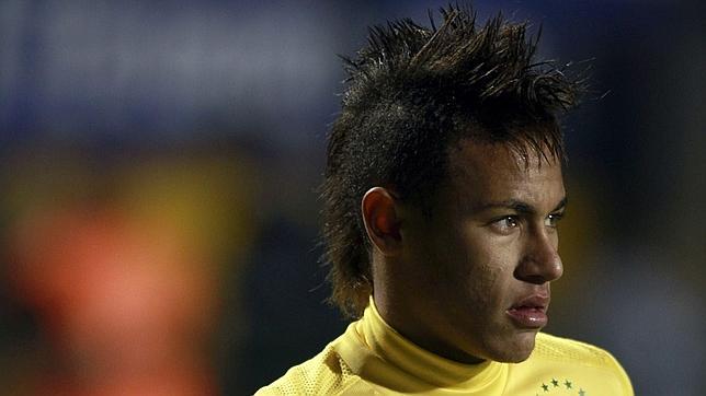 Pel: Neymar necesita un poco ms de madurez