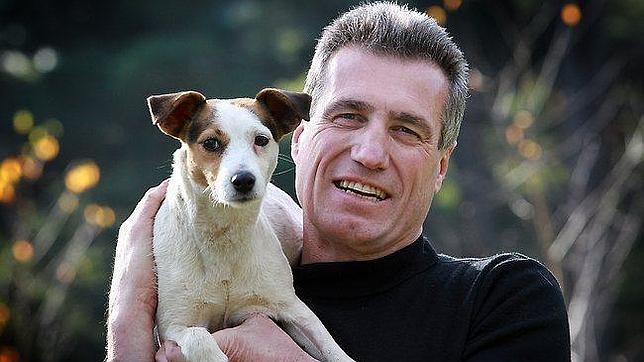 La tenacidad de un australiano por salvar a su mascota