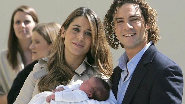 David Bisbal y Elena Tablada anuncian su ruptura «de mutuo acuerdo» David Bisbal y Elena Tablada anuncian su ruptura «de mutuo acuerdo»