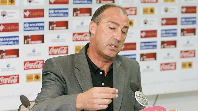 Luna consigue retener a Tena y da por perdido a Juanmi Callej�n