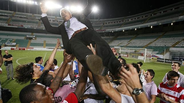 Dos años mágicos para volver a Primera Dos años mágicos para volver a Primera