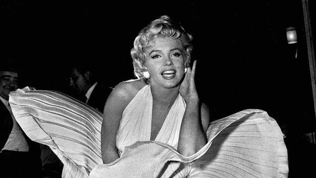 El vestido de Marilyn, subastado por 3,2 millones de euros El vestido de Marilyn, subastado por 3,2 millones de euros