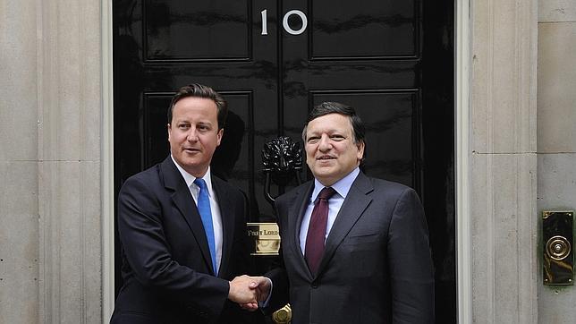 Cameron: �Gracias a Dios, Reino Unido no est� en la eurozona�