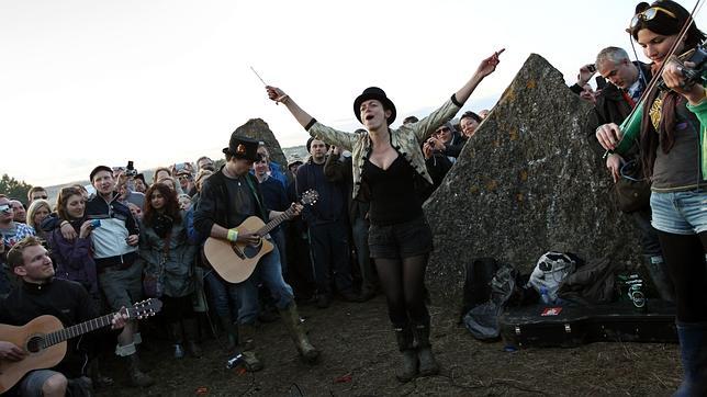 Glastonbury contra Bono
