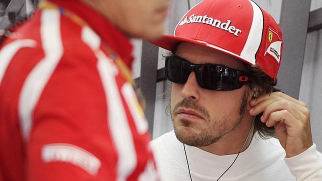 Alonso: �Red Bull y McLaren siguen por delante como favoritos para la pole�