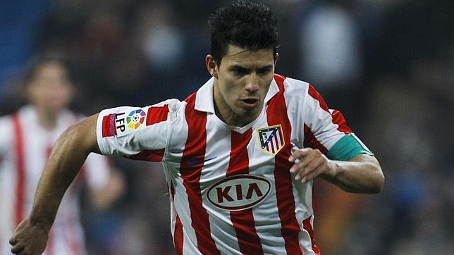 Ag�ero, fuera de juego