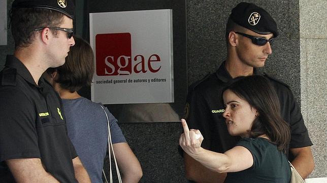 La SGAE �conf�a plenamente� en la �inocencia de sus directivos�