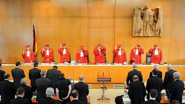 La banca europea �retocar� su entrada en el segundo rescate griego