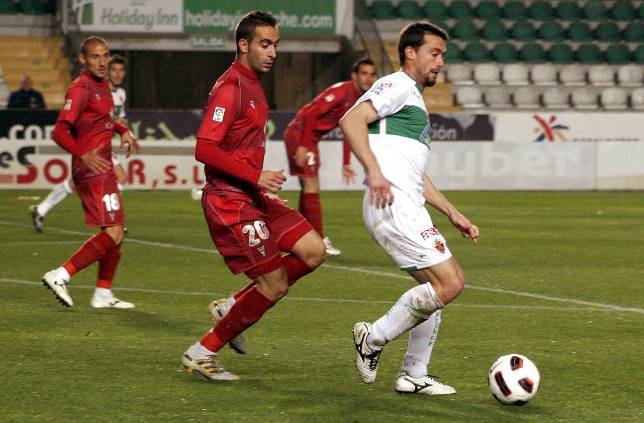 El complicado arranque liguero del C�rdoba es del gusto de Paco J�mez