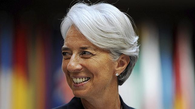 El FMI aprueba 3.200 millones para Grecia y asegura que el país crecerá en 2012 El FMI aprueba 3.200 millones para Grecia y asegura que el país crecerá en 2012