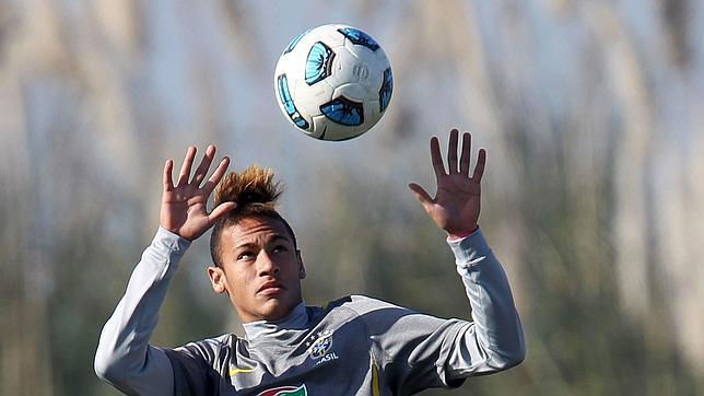 El representante de Neymar confirma un acuerdo con el Real Madrid El representante de Neymar confirma un acuerdo con el Real Madrid