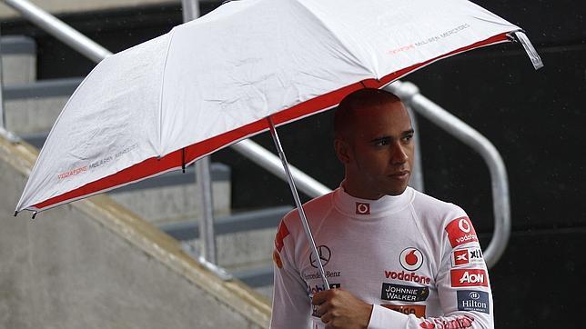 Hamilton: �Firmar� con McLaren, pero habr� que hacer cambios�