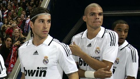 El Real Madrid renueva de una tacada a Pepe y Sergio Ramos El Real Madrid renueva de una tacada a Pepe y Sergio Ramos