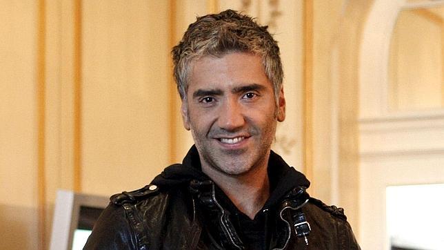 Alejandro Fern�ndez canta el tema oficial de los XVI Juegos Panamericanos 2011