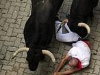 En directo: �Resist�n� imprime velocidad y peligro al s�ptimo encierro de los sanfermines 2011