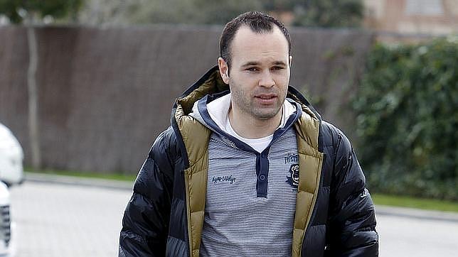 Iniesta acapara premios con sus vinos Iniesta acapara premios con sus vinos