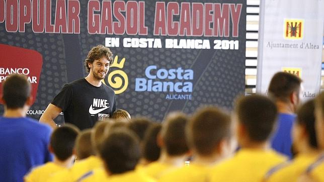 Gasol no descarta �entrenar o jugar� en Europa si se mantiene el �lockout�
