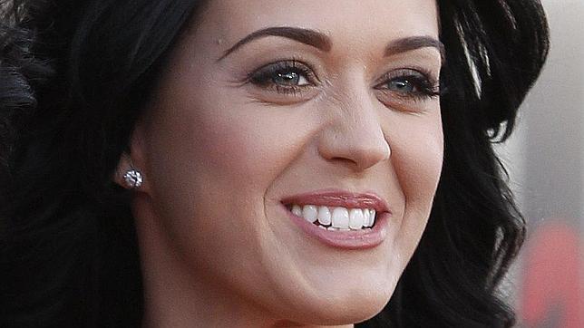 Katy Perry amenaza el reinado de Lady Gaga