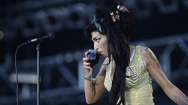 Se bebió la vida Se bebió la vida