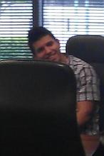 Ag�ero confirma que est� en Manchester para cerrar su contrato con el City