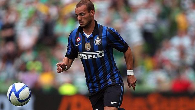 Sneijder no descarta acabar en el United Sneijder no descarta acabar en el United