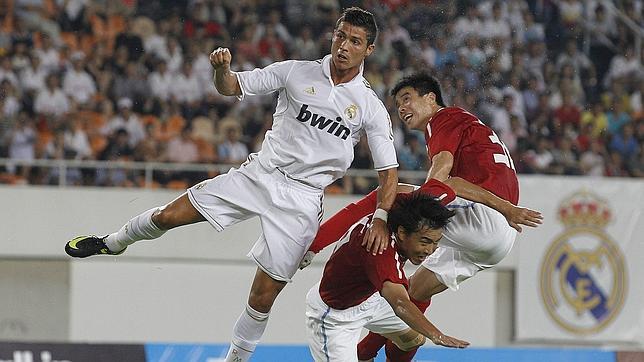 El Real Madrid se da un fest�n ante el Guangzhou